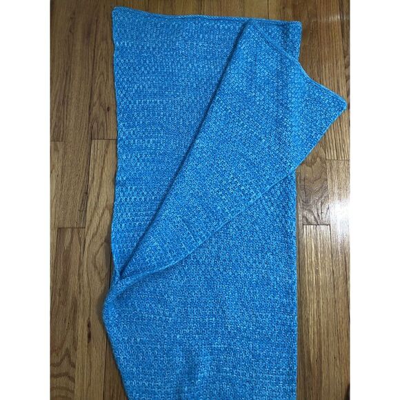 Mermaid Tale Knit Blanket Blue‎ For Young Kids - Picture 5 of 9
